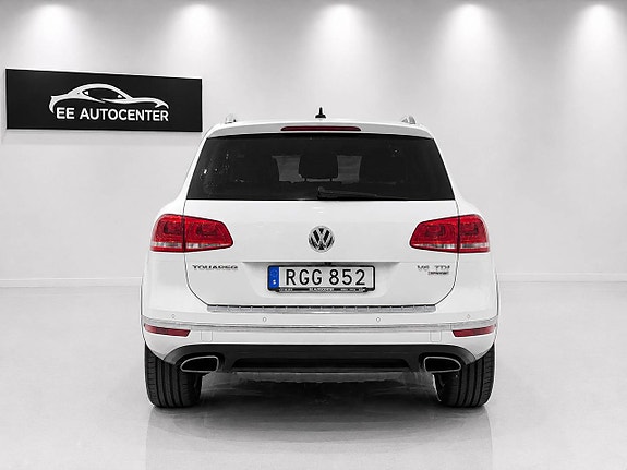 Volkswagen Touareg 4 of 14