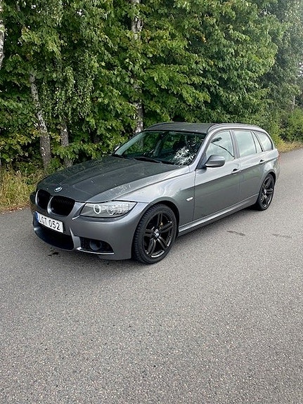 BMW 320D A-traktor 2 of 7