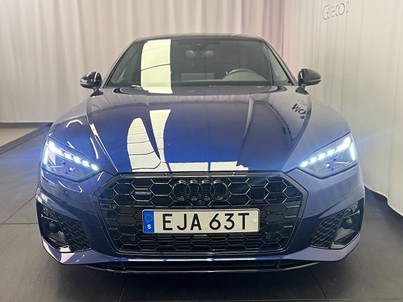 Audi A5 3 of 12