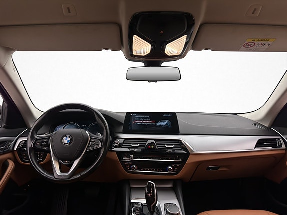 BMW 530e 10 of 30