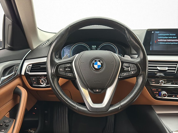 BMW 530e 11 of 30