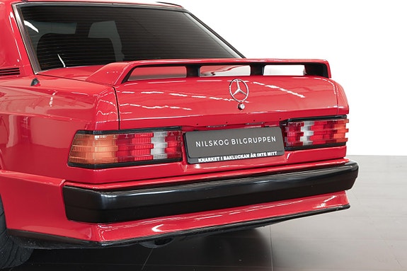 Mercedes-Benz 190 E 6 of 14