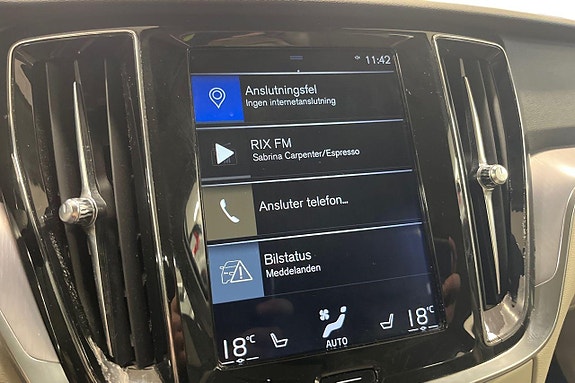 Volvo V60 17 of 25