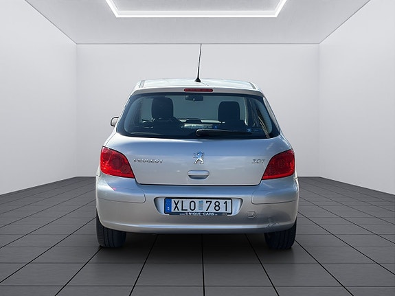Peugeot 307 4 of 17