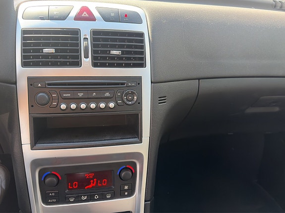 Peugeot 307 15 of 17