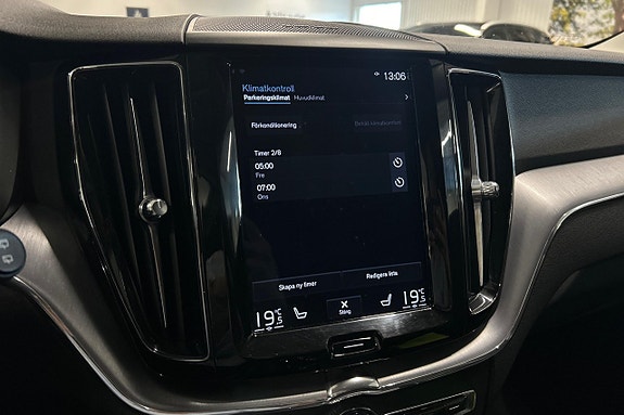 Volvo XC60 22 of 28