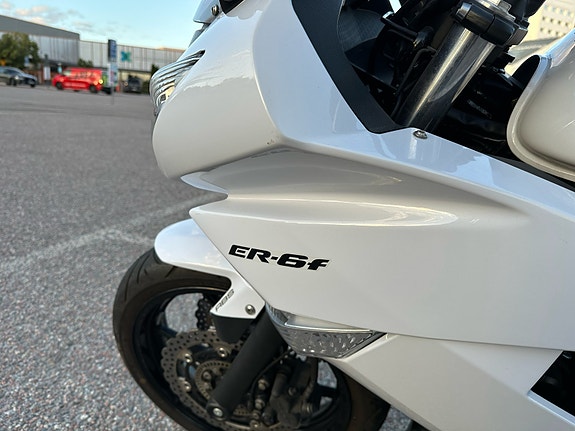 Kawasaki Ninja ER-6f, Endast 960 mil – Nya däck – Besiktigad 2025 9 of 9
