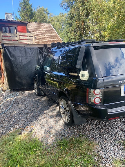 Land Rover Range Rover 3 of 9