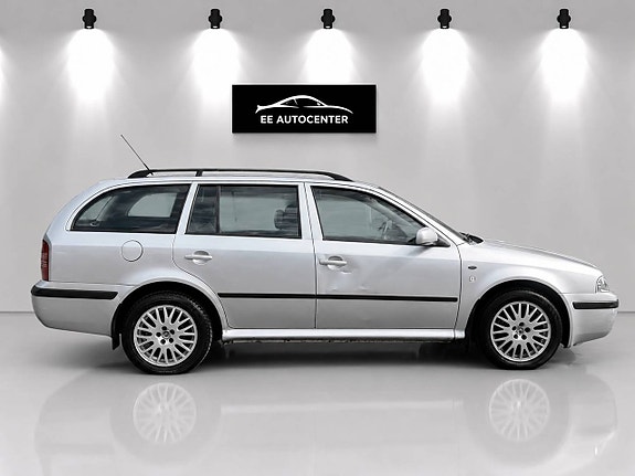 Skoda Octavia 6 of 8