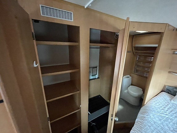 cabby C5 650+ 4 bäddar/1800 kg/Alde/Fint skick 7 of 9