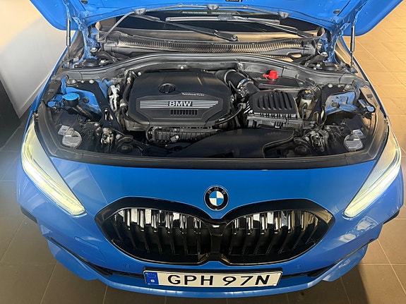 BMW 118i 16 of 16