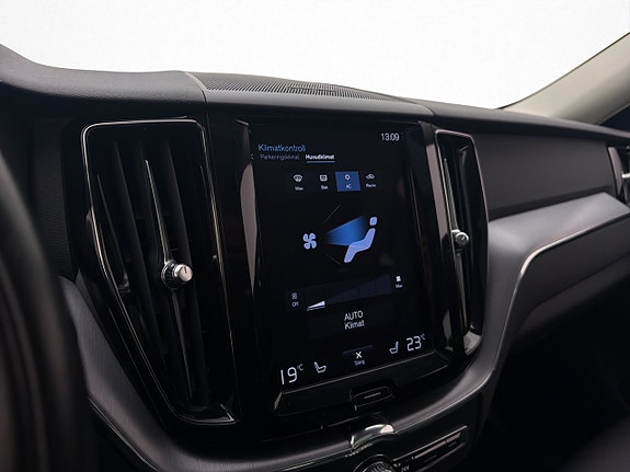 Volvo XC60 24 of 30