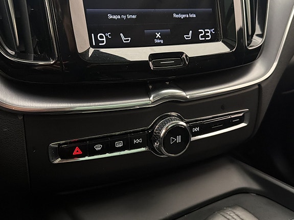 Volvo XC60 29 of 30