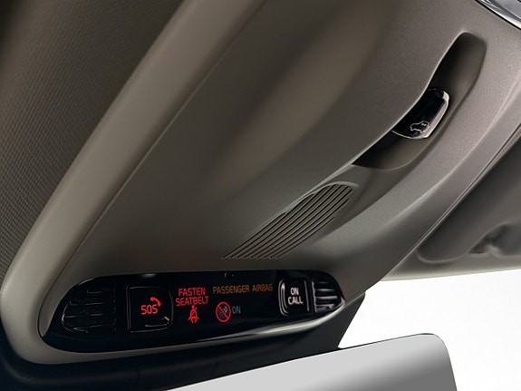 Volvo XC60 27 of 30