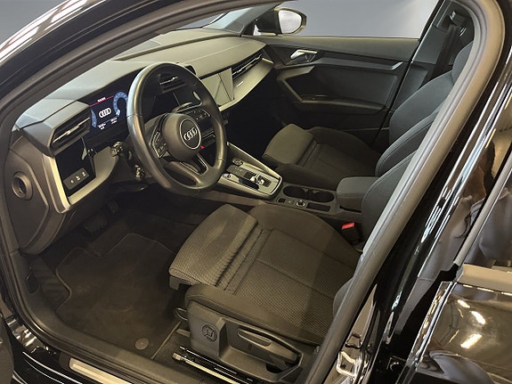 Audi A3 8 of 23