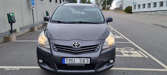 Toyota Verso 9 of 13
