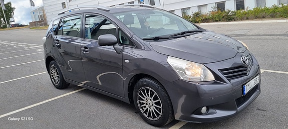 Toyota Verso 7 of 13