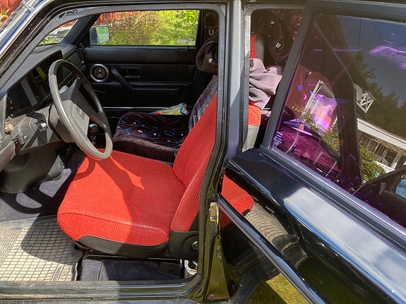 Volvo 240 3 of 4