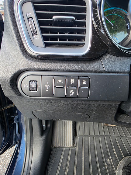 Kia Ceed 8 of 13