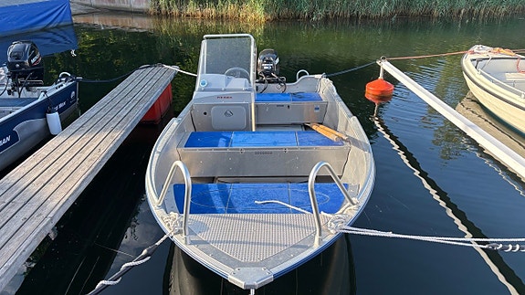 Linder 445 Max Evinrude E30 DPGL 2 of 4
