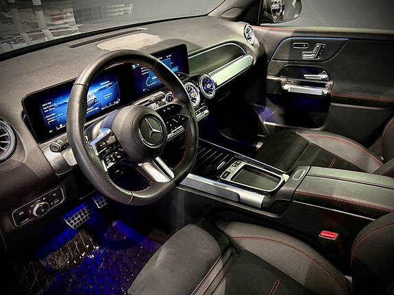 Mercedes-Benz GLB220 d 5 of 19