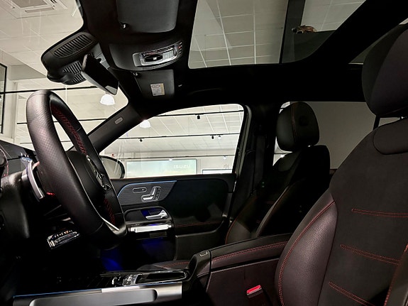 Mercedes-Benz GLB220 d 15 of 19