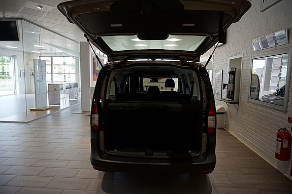 Volkswagen Caddy 3 of 7