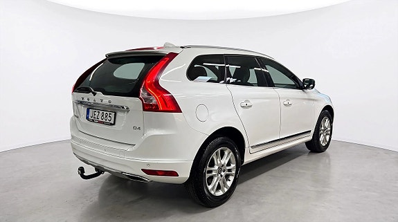 Volvo XC60 4 of 21