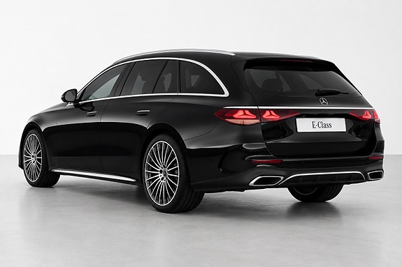 Mercedes-Benz E300 de 4 of 7