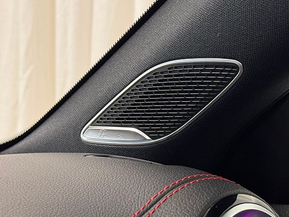 Mercedes-Benz CLA220 21 of 30
