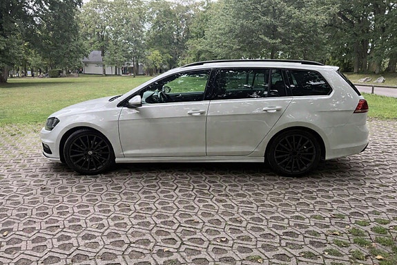 Volkswagen Golf VII 5 of 9