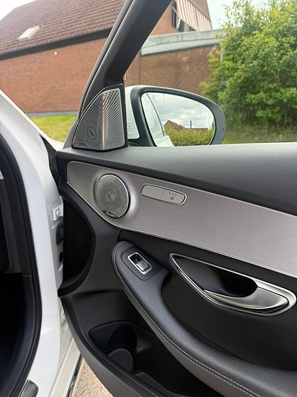 Mercedes-Benz C200 d 11 of 11