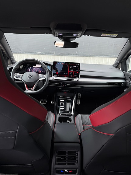 Volkswagen Golf VIII 11 of 22