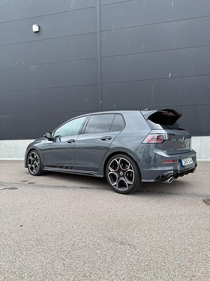 Volkswagen Golf VIII 4 of 22