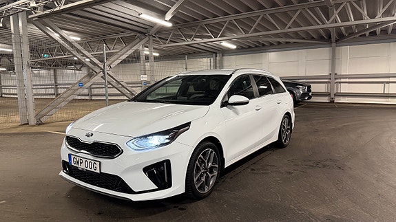 Kia Ceed 4 of 13
