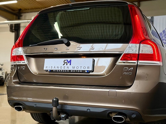 Volvo V70 8 of 20