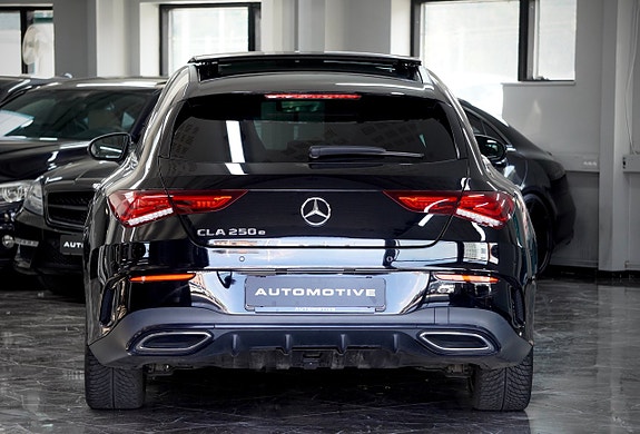 Mercedes-Benz CLA250 e 3 of 18
