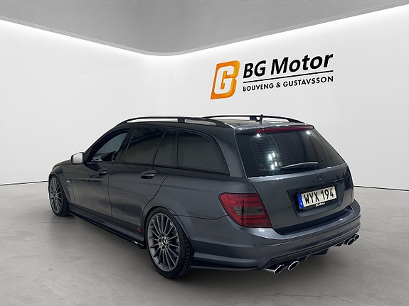 Mercedes-Benz C63 6 of 19
