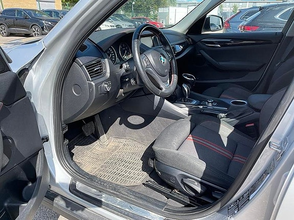 BMW X1 2 of 5