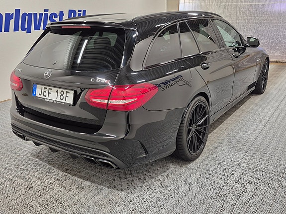 Mercedes-Benz AMG GT Black Series 2 of 6