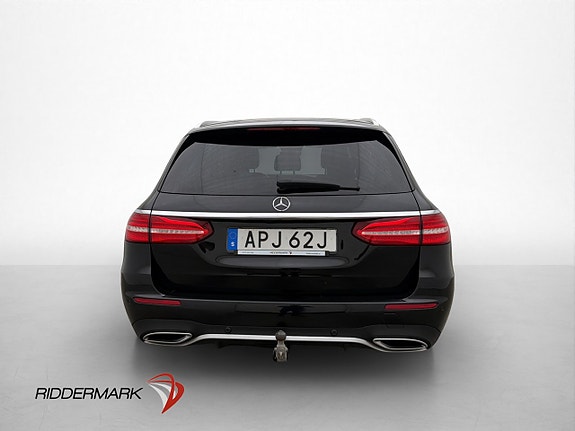 Mercedes-Benz E300 6 of 30