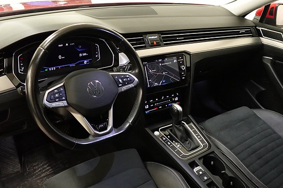 Volkswagen Passat 6 of 27