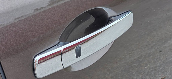Infiniti FX35 14 of 28