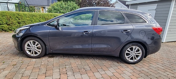 Kia Ceed 3 of 4