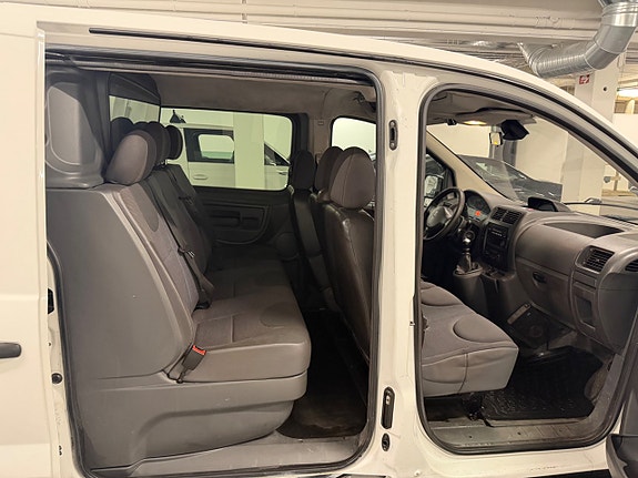 Peugeot Expert 8 of 11