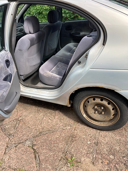 Renault Megane I 3 of 5