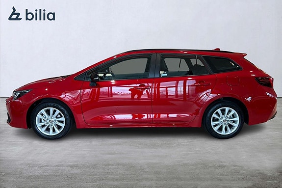 Toyota Corolla 3 of 21