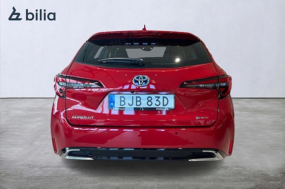 Toyota Corolla 5 of 21