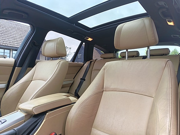 BMW 330d 7 of 10