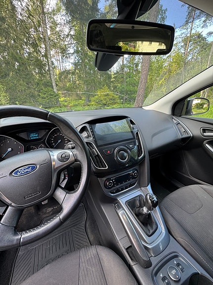 Ford Focus 6 of 8